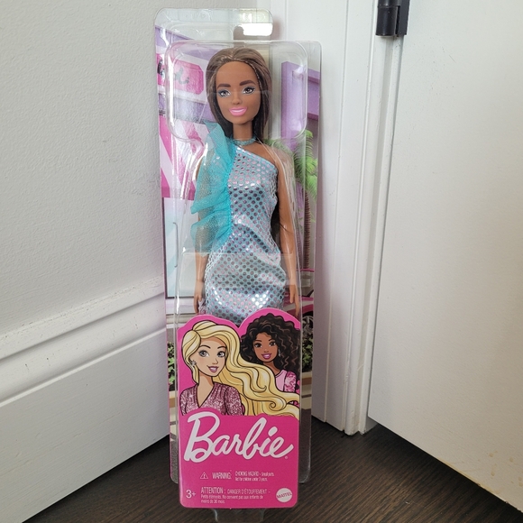 Barbie Glitz Doll Lt Blue Dress Gift Glam Hanukkah Holiday Party Sequins Xmas Barbie Glitz Doll Lt Blue Dress Gift Glam Hanukkah Holiday Party Sequins Xmas
